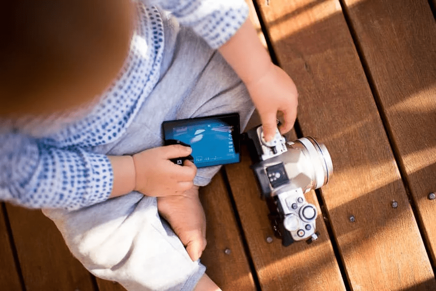 بهترین دوربین مناسب عکاسی کودک